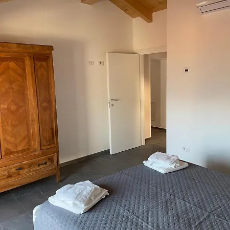 Delfina Mansarda Vercana