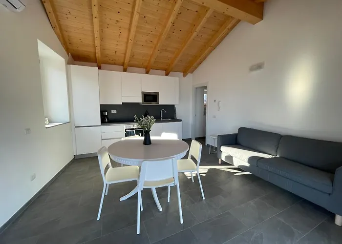 Apartment Delfina Mansarda