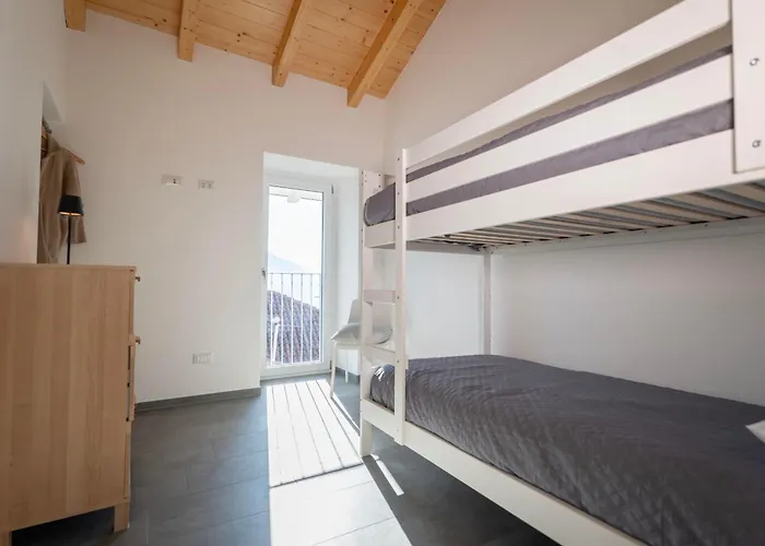 Delfina Mansarda Apartment *