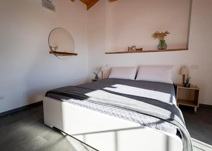 Apartment Delfina Mansarda *